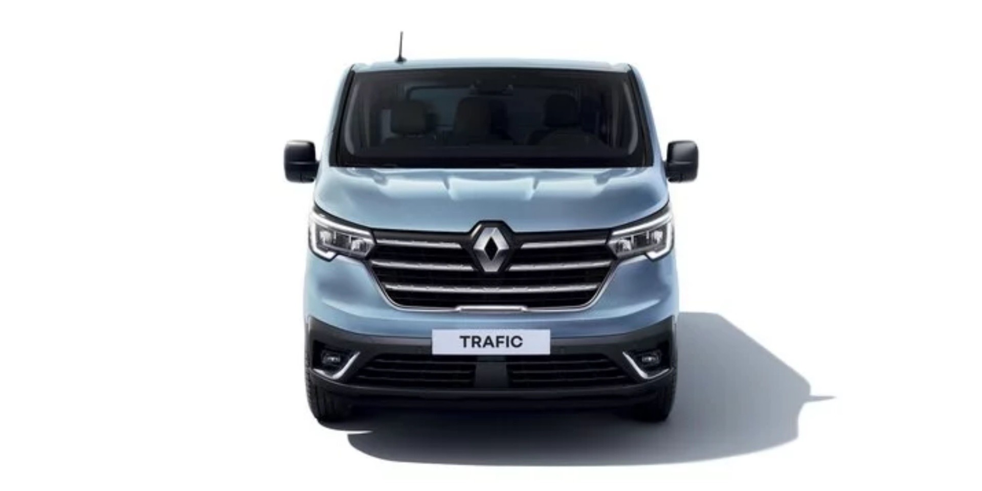 blue renault trafic front view