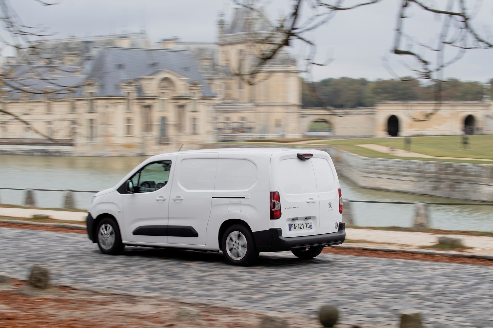 Peugeot Partner Van Review ¦ All Specs ¦ 2022